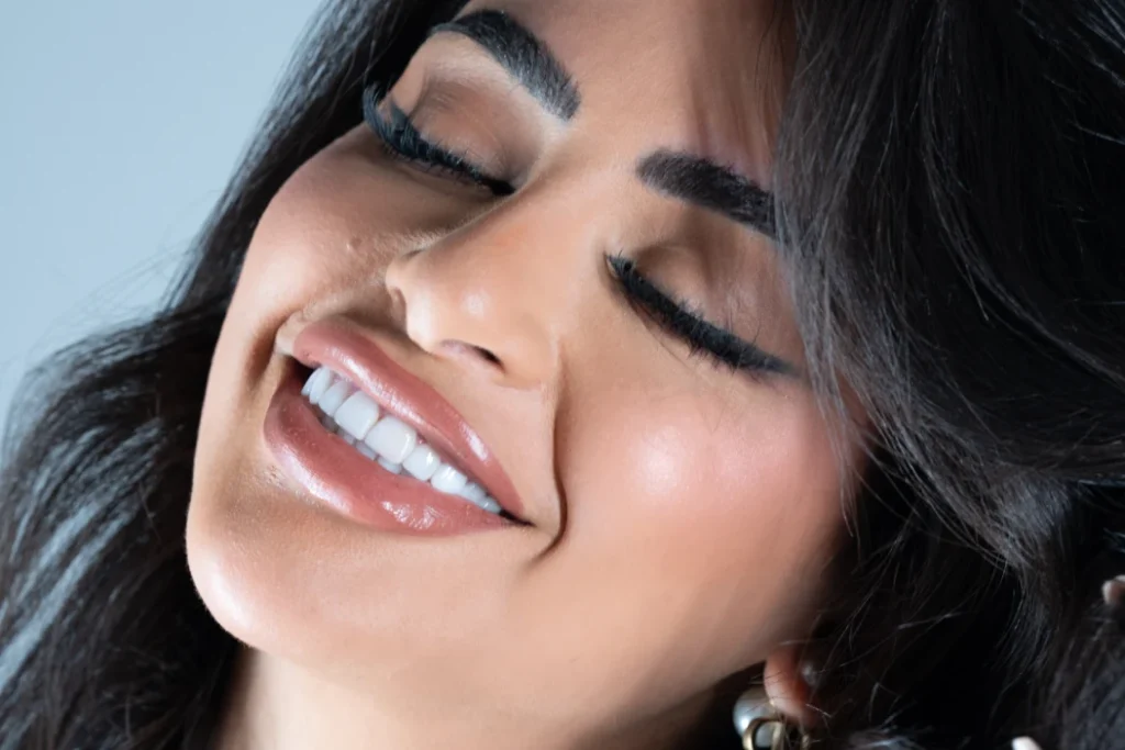 Indoor Modeling Photography